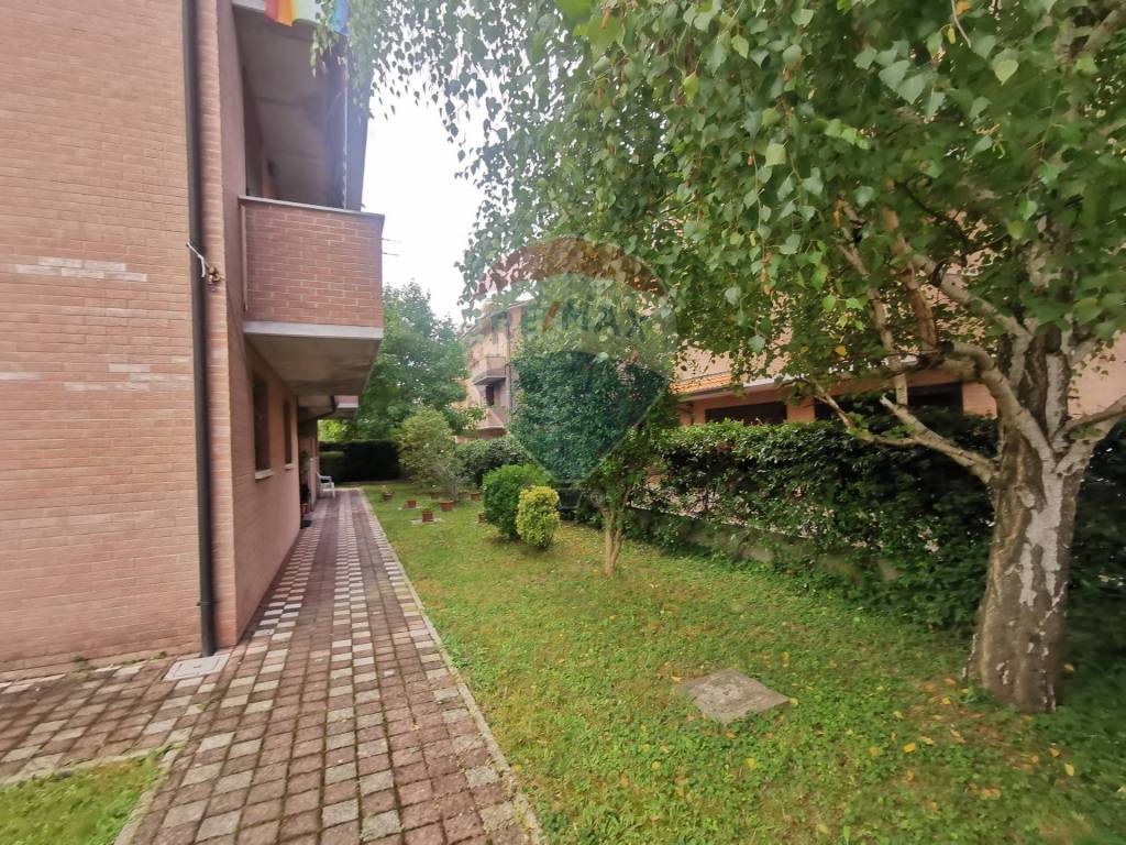 Appartamento a Ferrara in Via Dei Morari, 21 - Foto 2