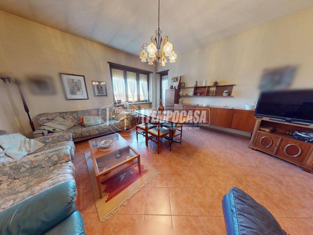 Appartamento a Volpiano in Via Brandizzo 88/A - Foto 2