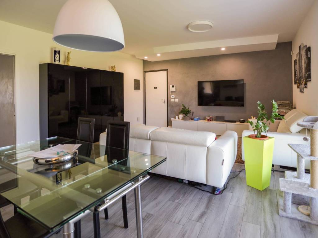 Appartamento a Verona in Via Locri, 4 - Foto 5