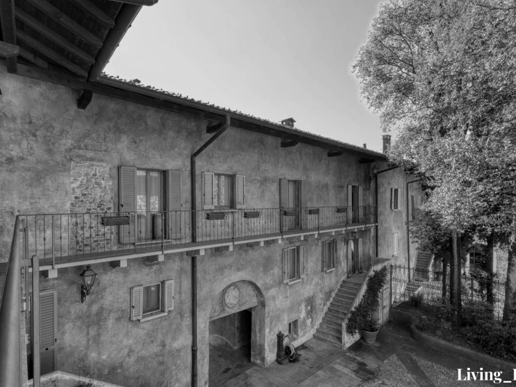 Appartamento a Sesto calende in Via per Lentate, 16 - Foto 5