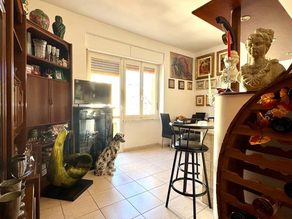 Appartamento a Porto torres in Via Giuseppe Parini - Foto 4