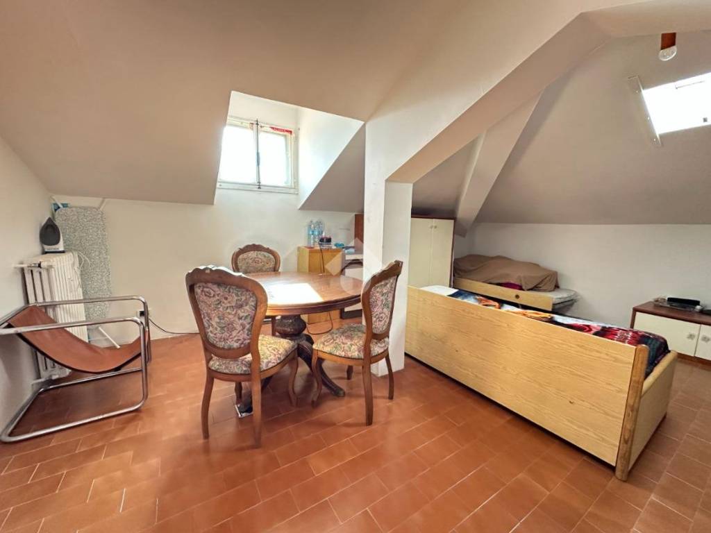 Appartamento a Verona in Via trento, 11 - Foto 4