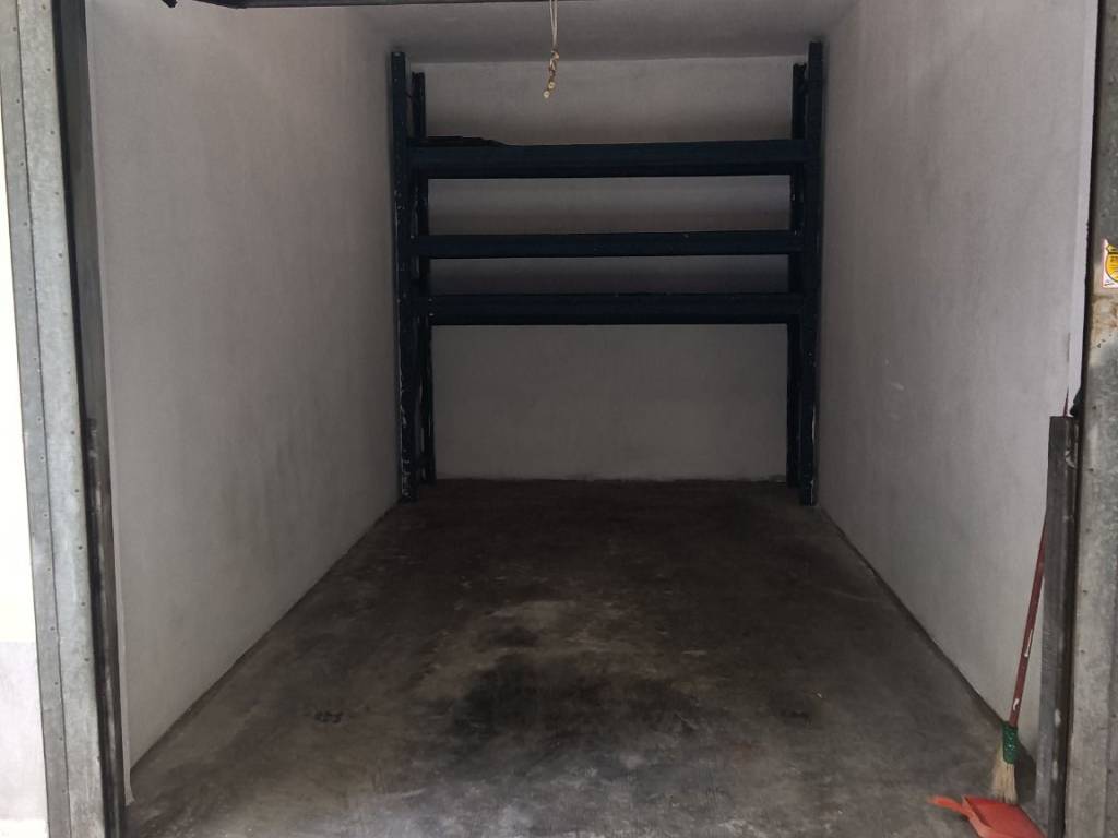 Box / garage a Grugliasco in Via Severino Doppi, 16 - Foto 2