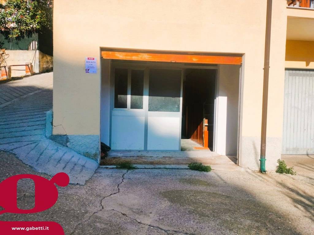 Box / garage a Imperia in Via Dietro Chiesa Artallo, snc - Foto 2