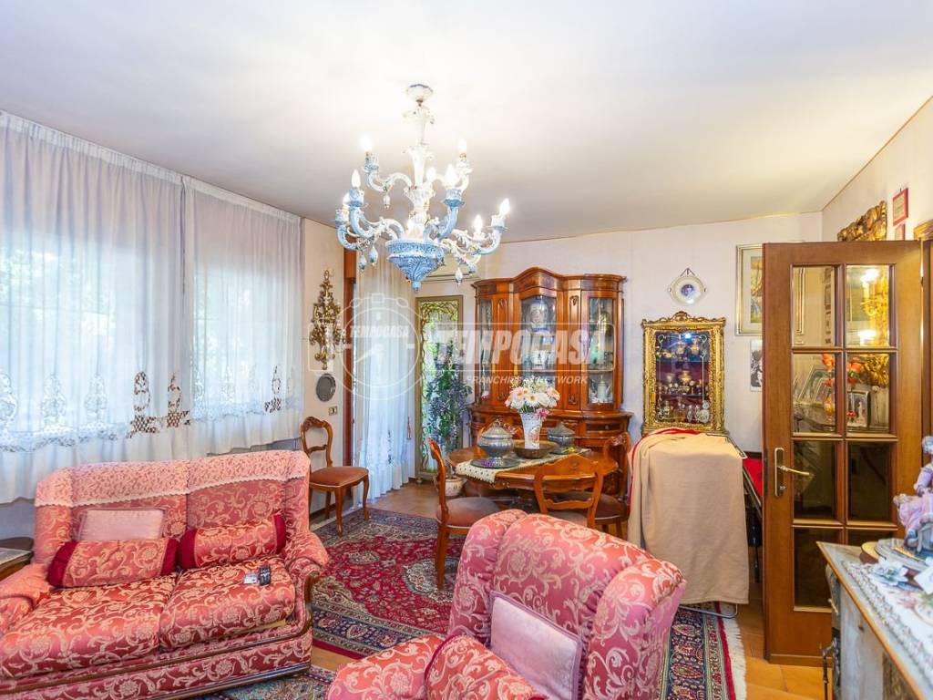 Appartamento a Verona in Via Don Luigi Sturzo - Foto 2