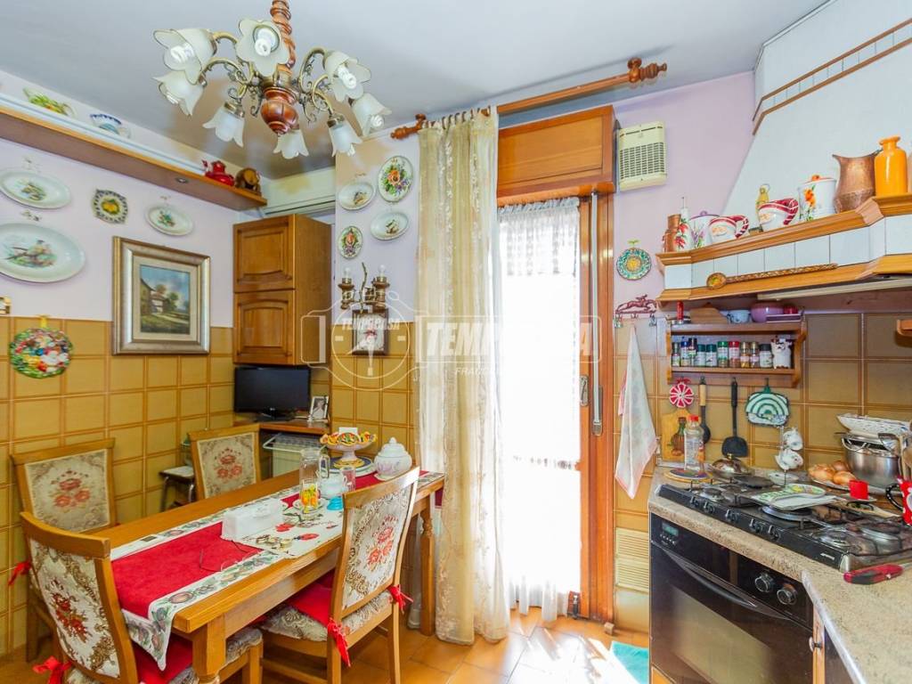 Appartamento a Verona in Via Don Luigi Sturzo - Foto 4