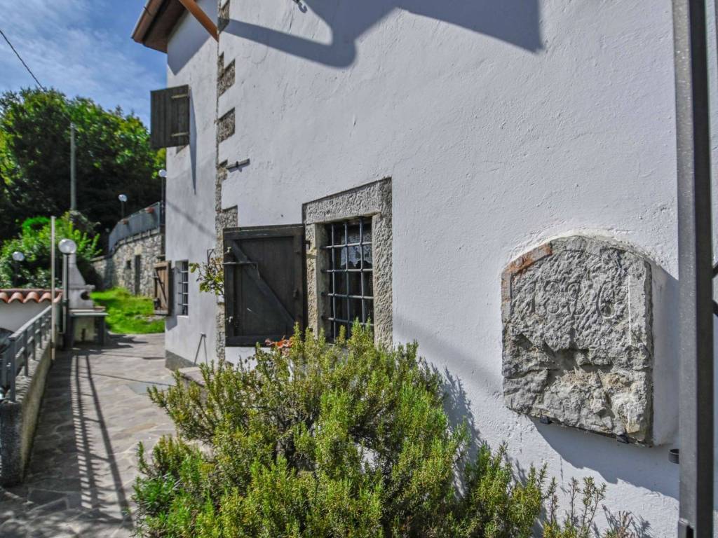 Villa a Almenno san bartolomeo in Via Carobais - Foto 5