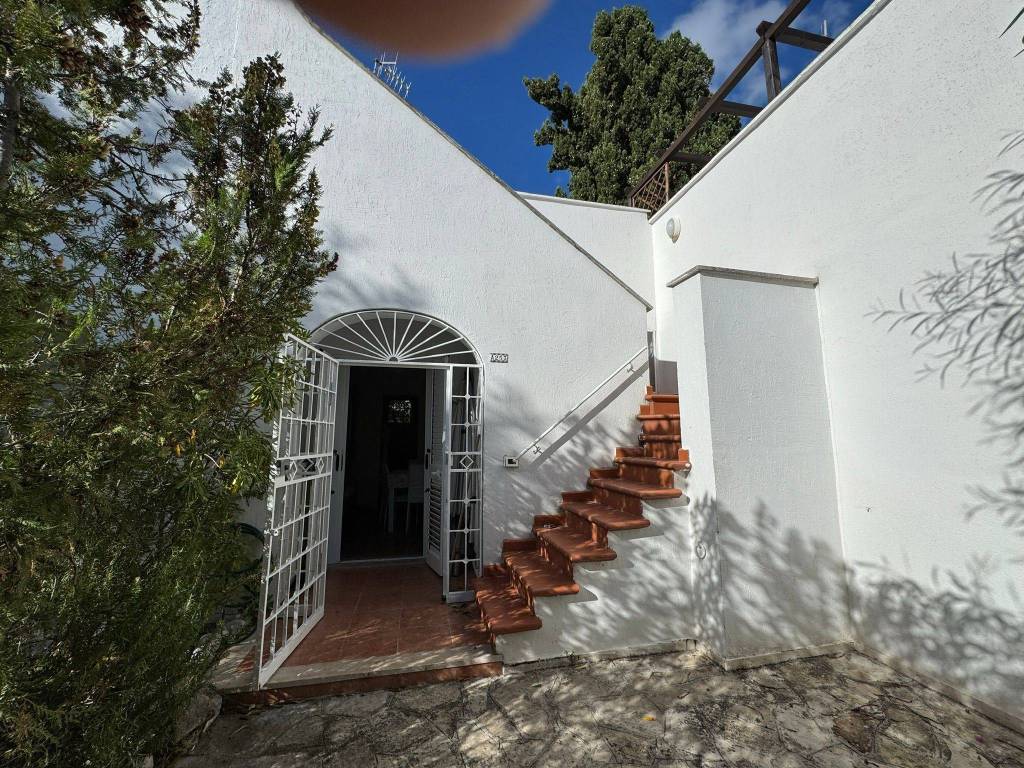 Casa indipendente a Ostuni in Via delle Rose - Foto 2