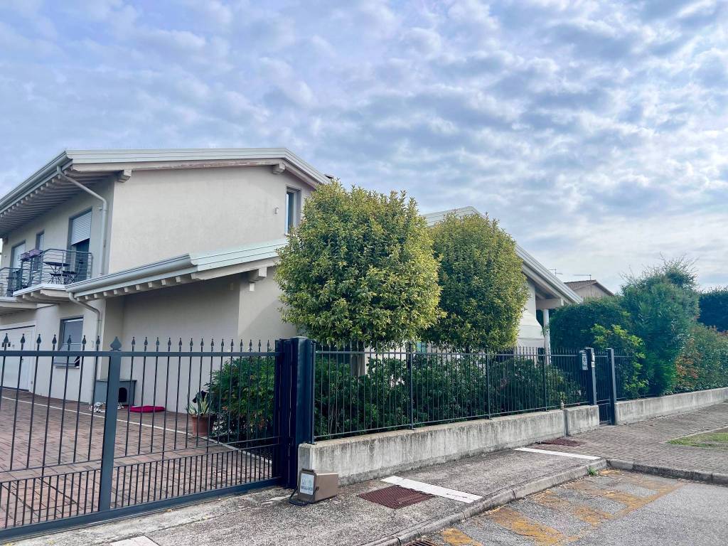 Villa a Oppeano - Foto 2