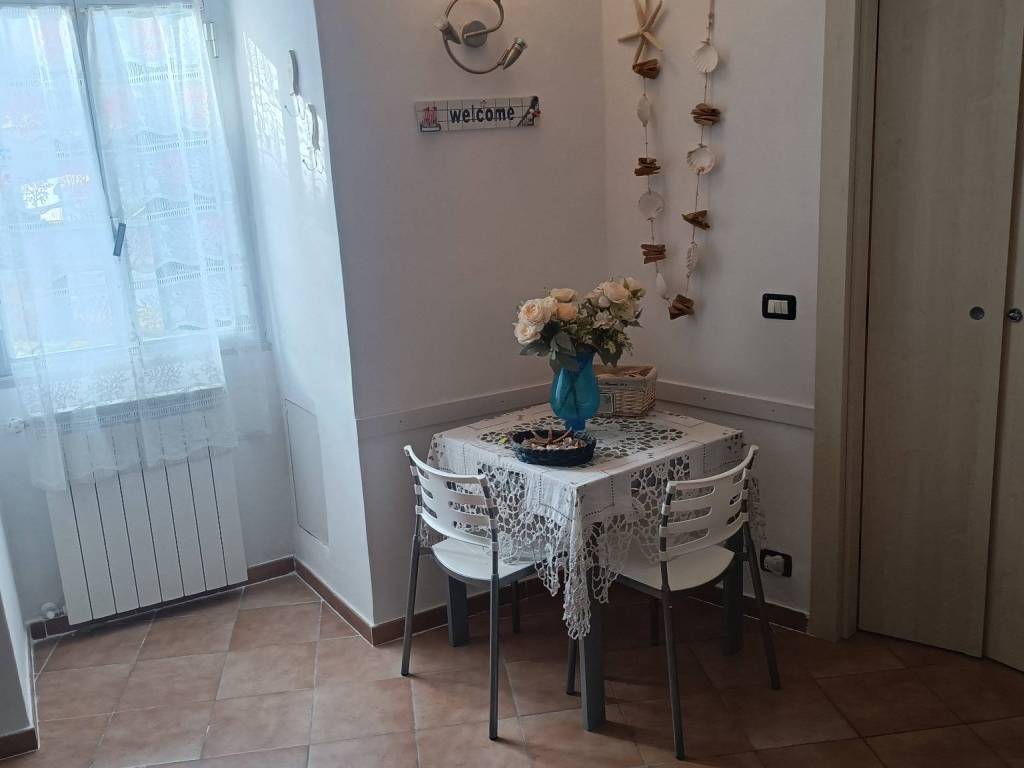 Appartamento a Vado ligure in VIA QUEIROLO - Foto 4