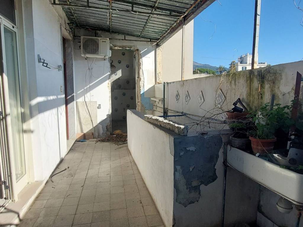 Appartamento a Torre del greco in Via Curtoli - Foto 2