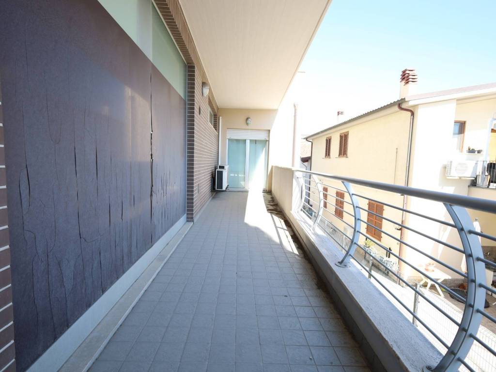 Appartamento a Roseto degli abruzzi in Via Salara - Foto 5