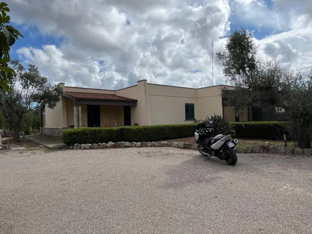 Villa a Corigliano d'otranto in Via Castrignano No Number - Foto 2