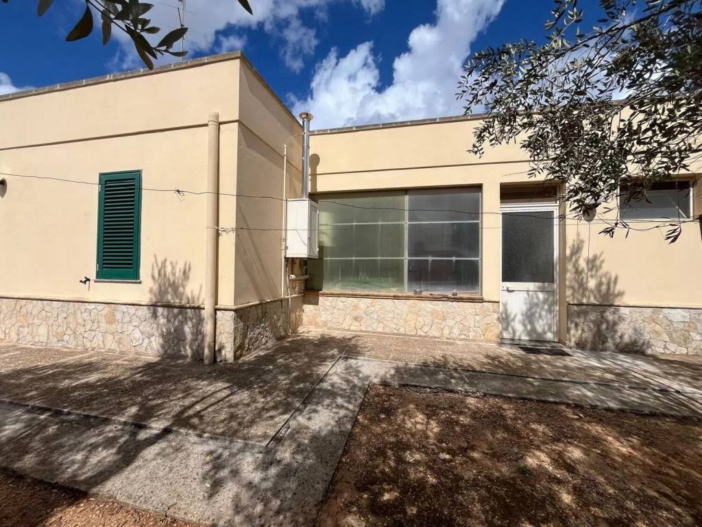 Villa a Corigliano d'otranto in Via Castrignano No Number - Foto 4