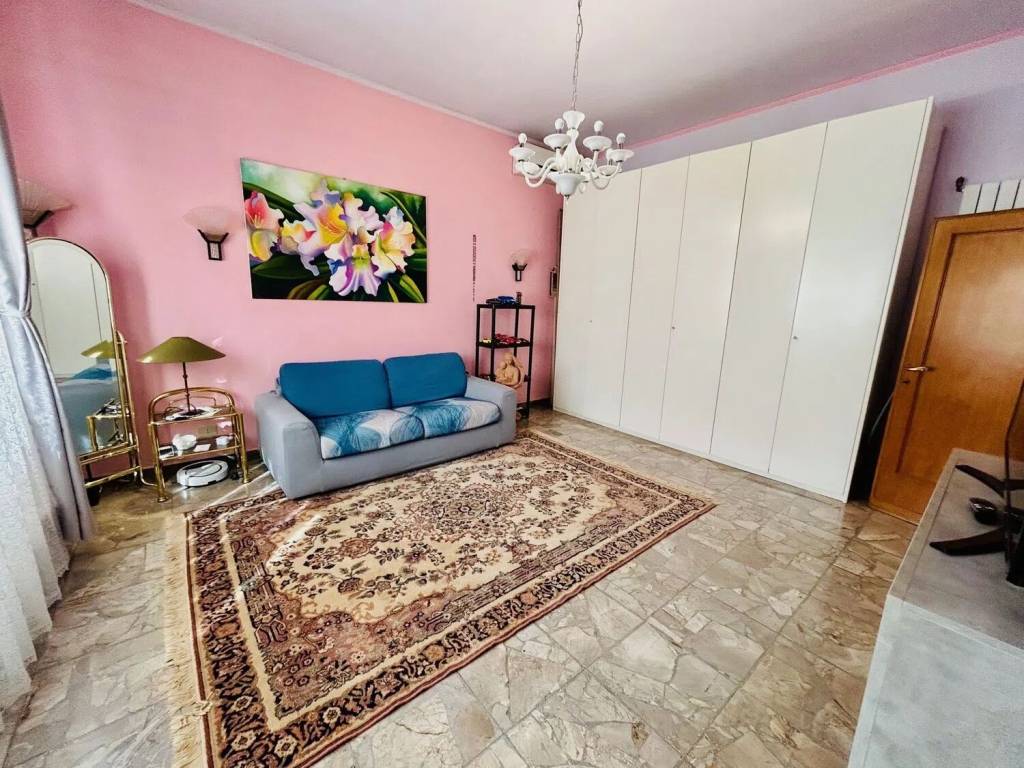 Villa a Campi bisenzio in Via Filippo Turati - Foto 4