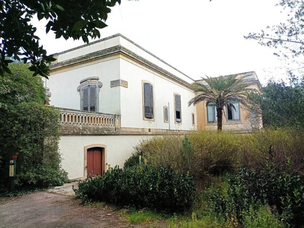 Villa a Corigliano d'otranto in Via Ferrovia, 88 - Foto 5