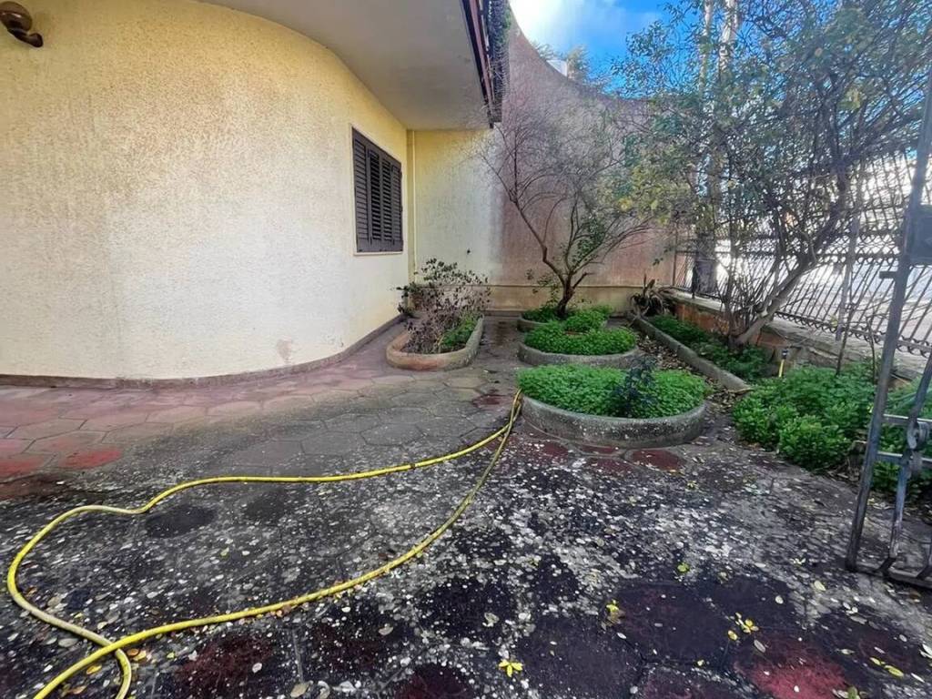 Villa a Corigliano d'otranto in Via Trieste, 77 - Foto 3