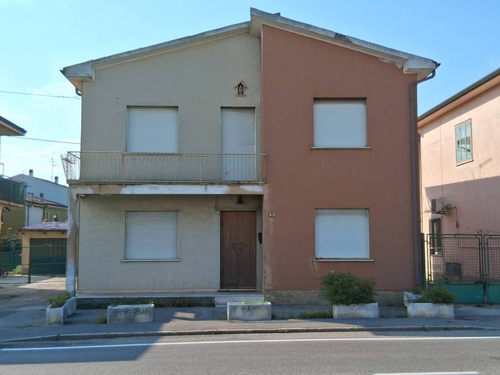 Villa a Villafranca di verona in Via Piave - Foto 2