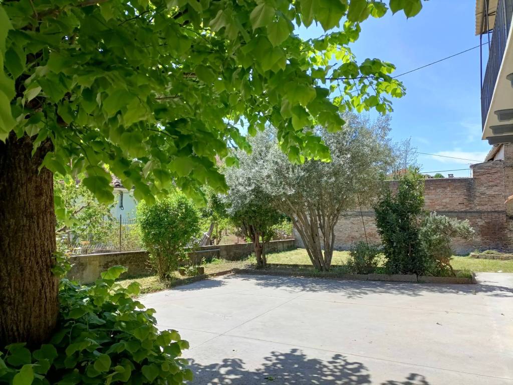 Villa a Castagnole delle lanze in Via 4 Novembre, 19 - Foto 2