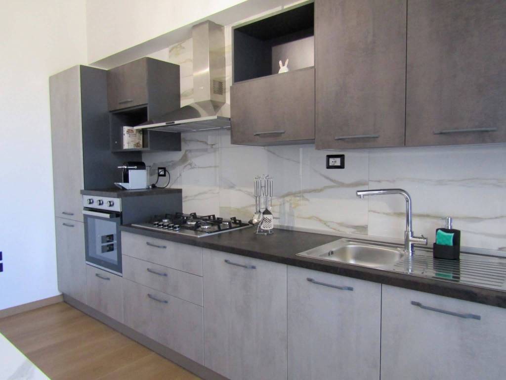 Appartamento a Civitanova marche in Via Buozzi - Foto 5