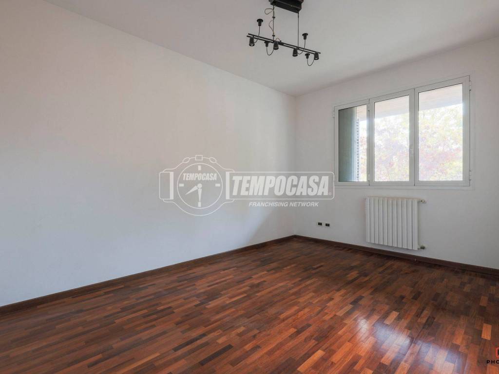 Appartamento a Calderara di reno in Via Larga - Foto 3