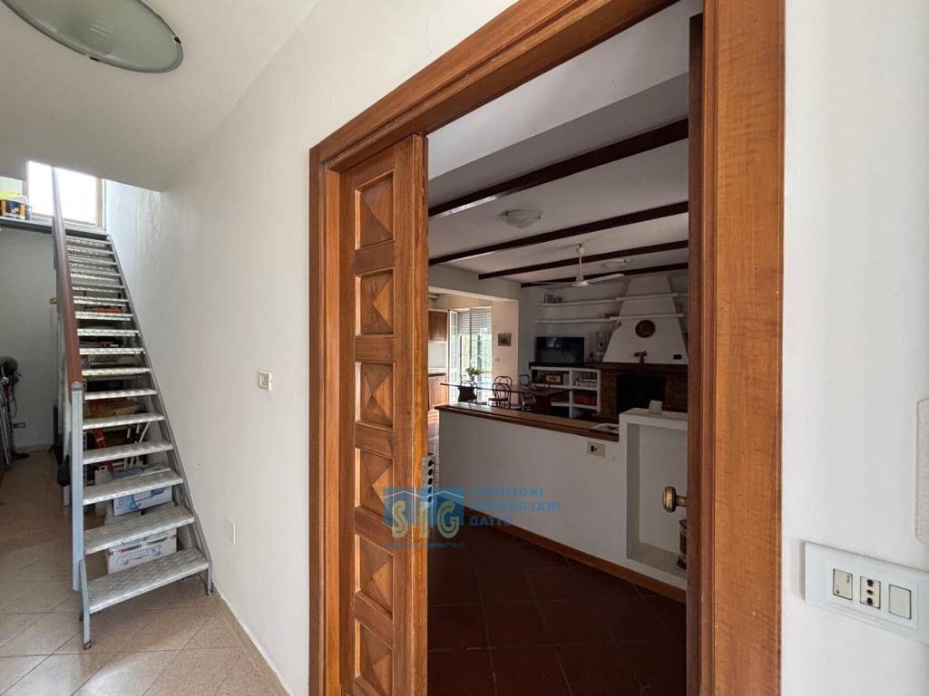 Villa a Sermoneta in Via dei Tulipani - Foto 3