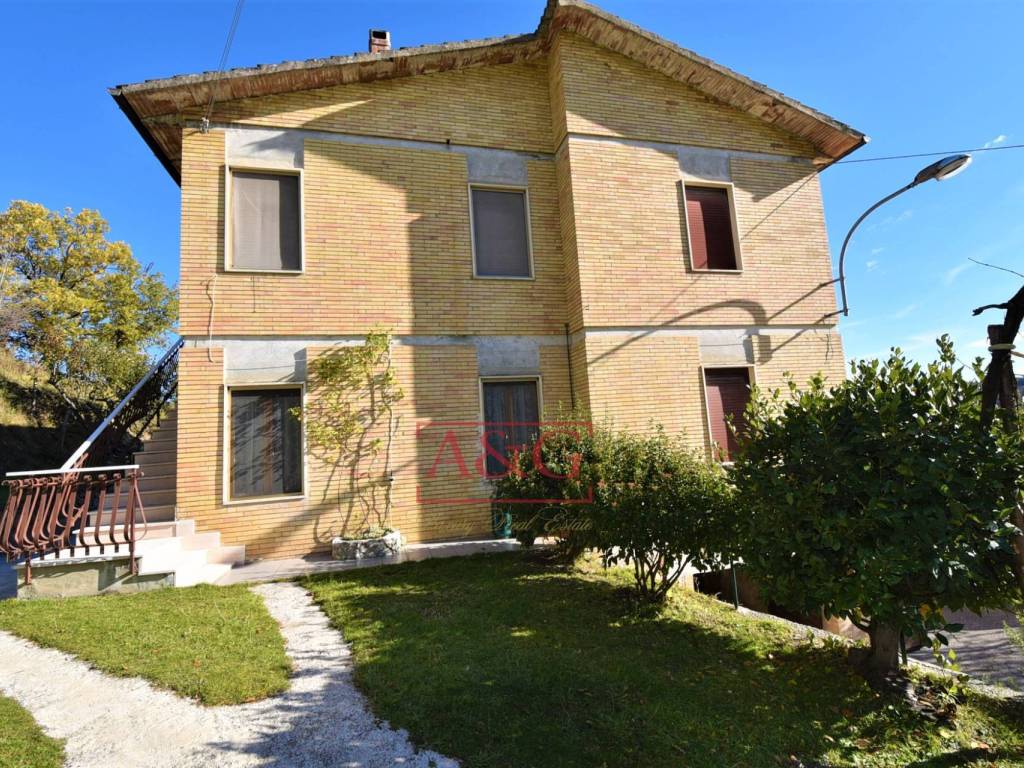 Appartamento a Montemonaco in Loc. Ferrà - Foto 3