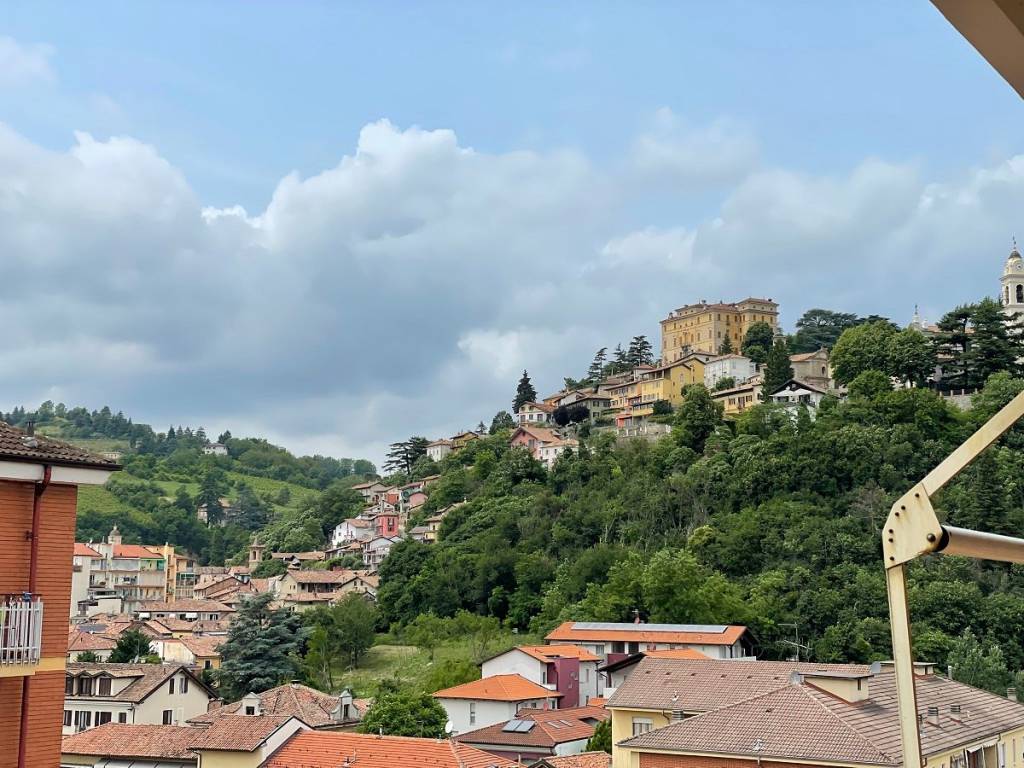 Appartamento a Canelli in Viale Indipendenza, 73 - Foto 3