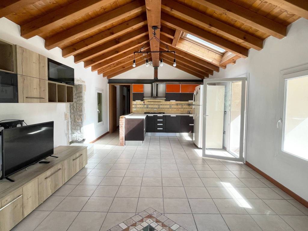 Appartamento a Valbrenta in Via Barbamarco, 4 - Foto 3