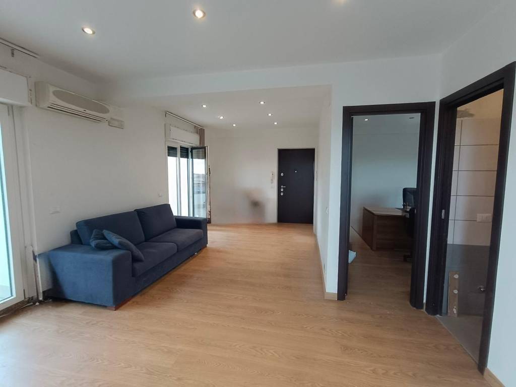 Attico / mansarda a Lamezia terme in Via Vincenzina di Maria, 5 - Foto 3