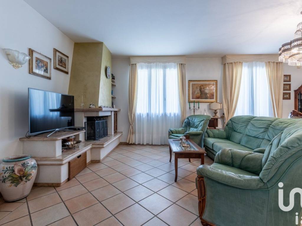 Villa a Pontedera in Via Indipendenza - Foto 2
