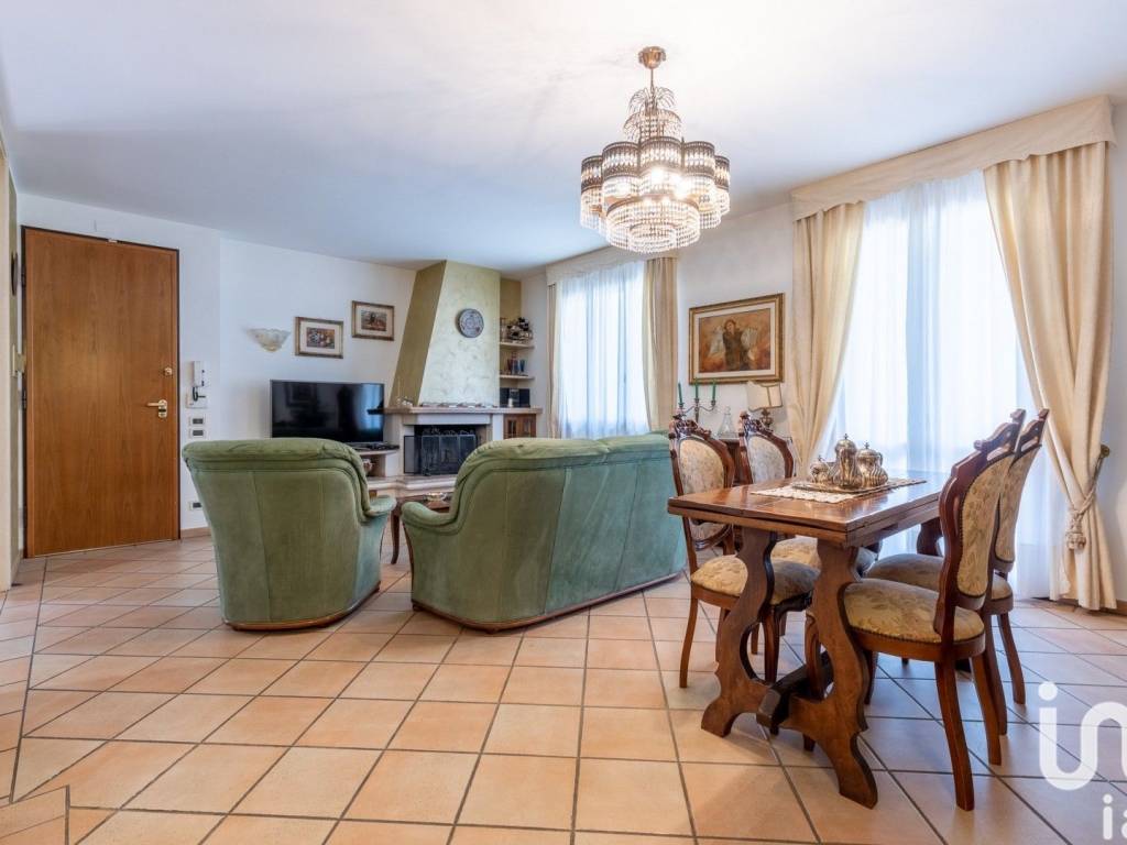 Villa a Pontedera in Via Indipendenza - Foto 5