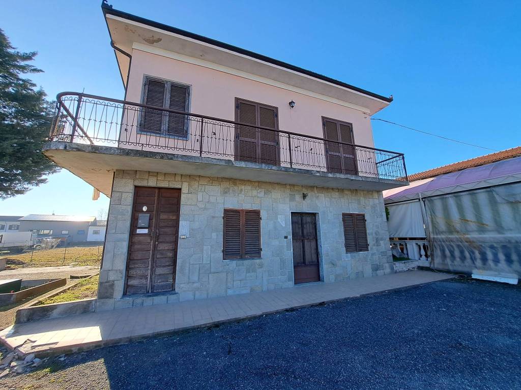 Immobile a Revello in Via Saluzzo, 28 - Foto 3