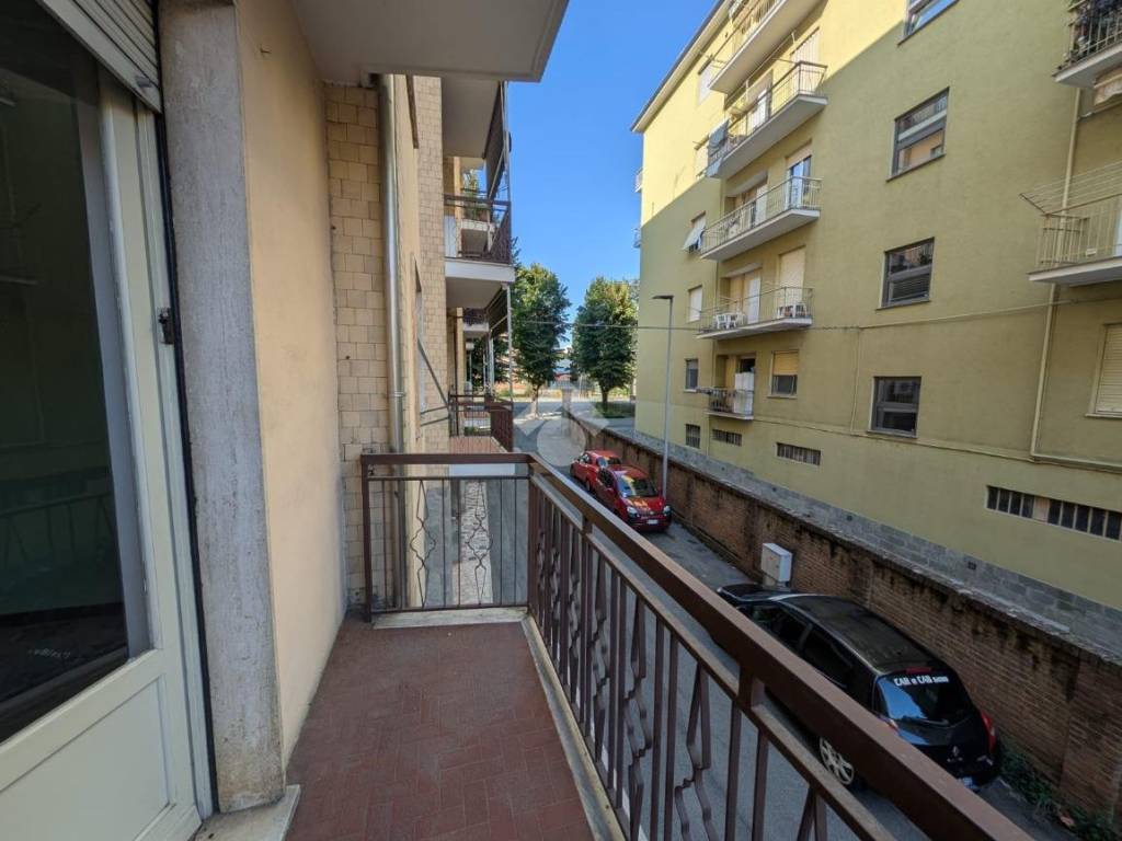 Appartamento a Acqui terme in Corso Divisione Acqui, 151 - Foto 5