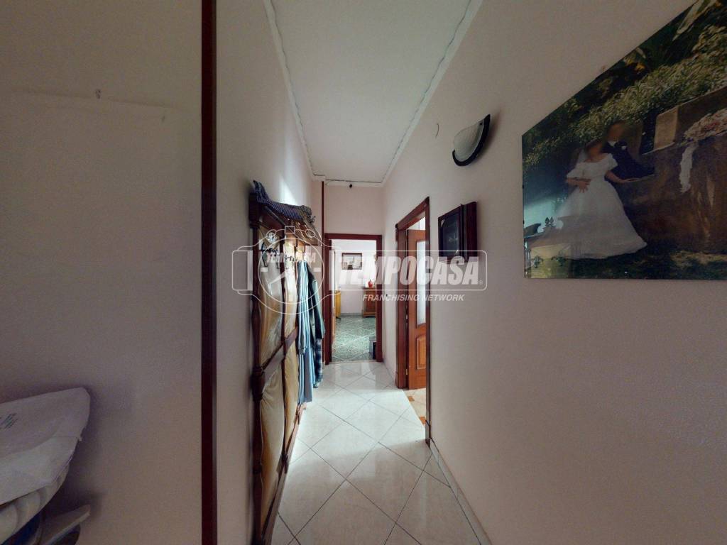 Appartamento a Casoria in Via Ugo Foscolo 13 - Foto 3