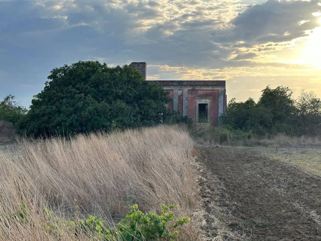 Rustico / casale a Trepuzzi - Foto 2