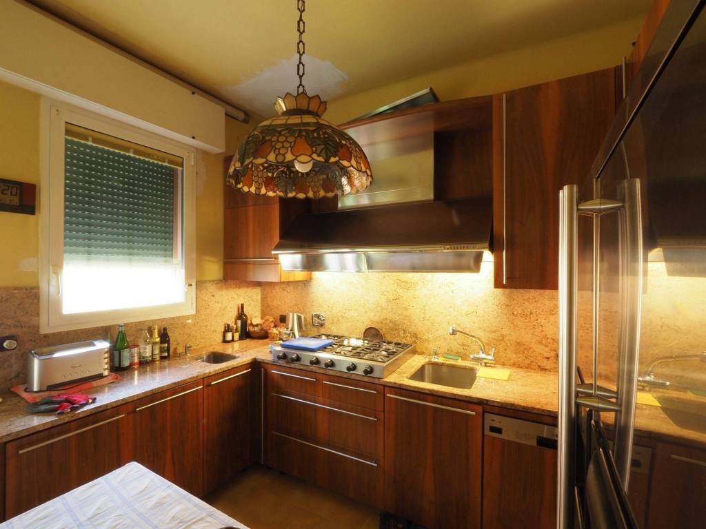 Appartamento a Bologna in Via Giulio Cesare Aranzio - Foto 2