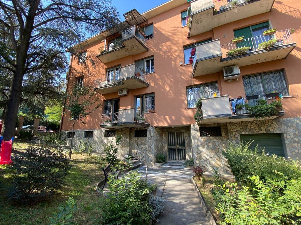 Appartamento a Bologna in Via Giulio Cesare Aranzio - Foto 3