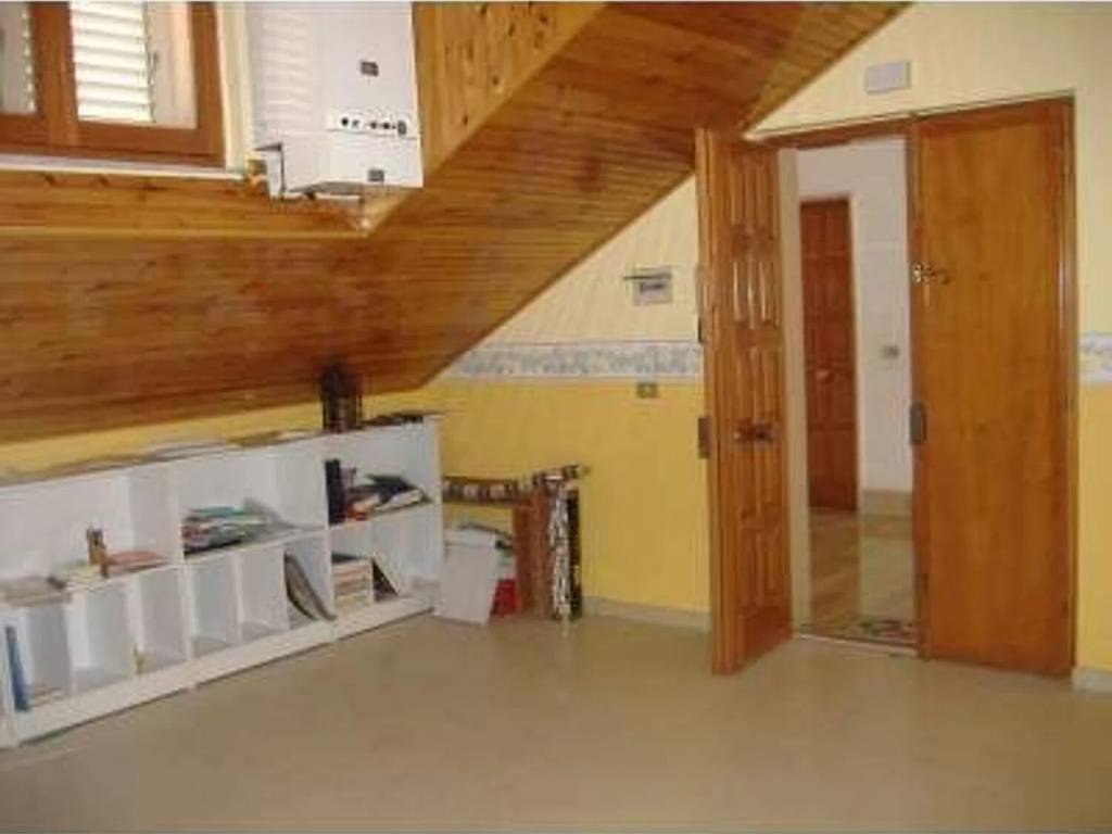 Appartamento a Barile in Via I Maggio, 10 - Foto 4