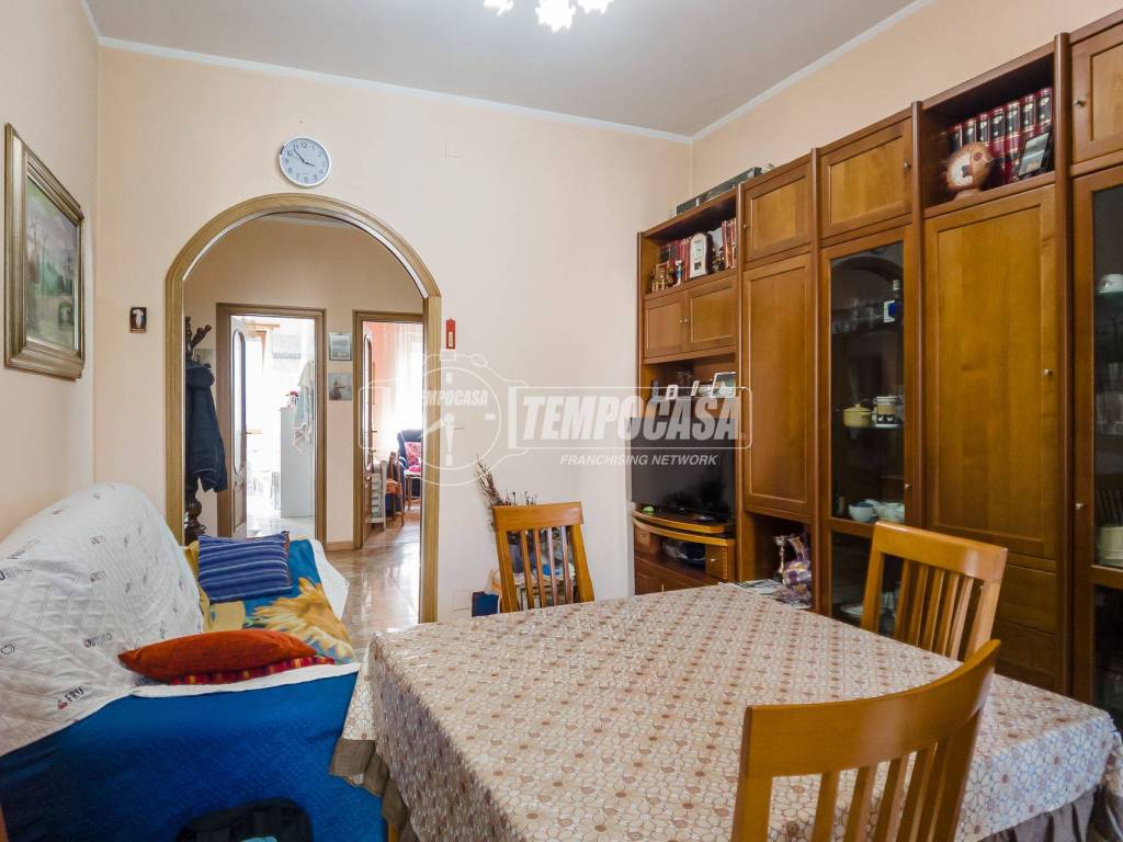 Appartamento a Collegno in Via Edmondo De Amicis - Foto 5