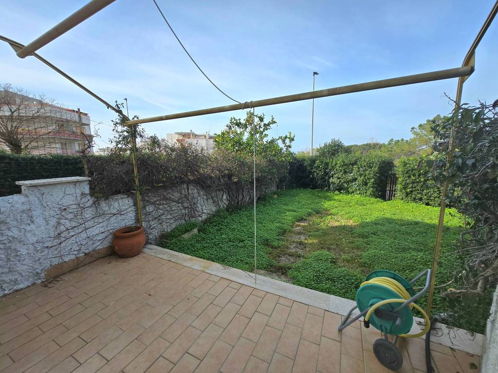 Appartamento a Santa marinella in Via Giulio Cesare - Foto 5