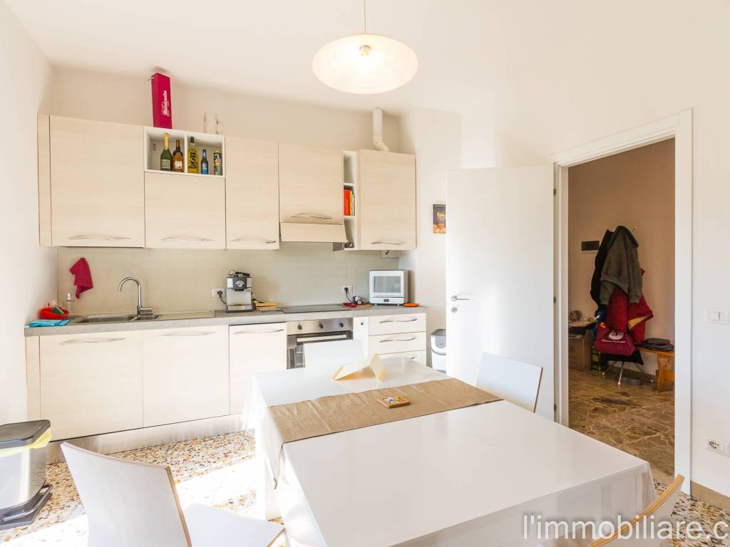 Appartamento a Verona in Via Giovanni Battista Cavalcaselle, 33 - Foto 4