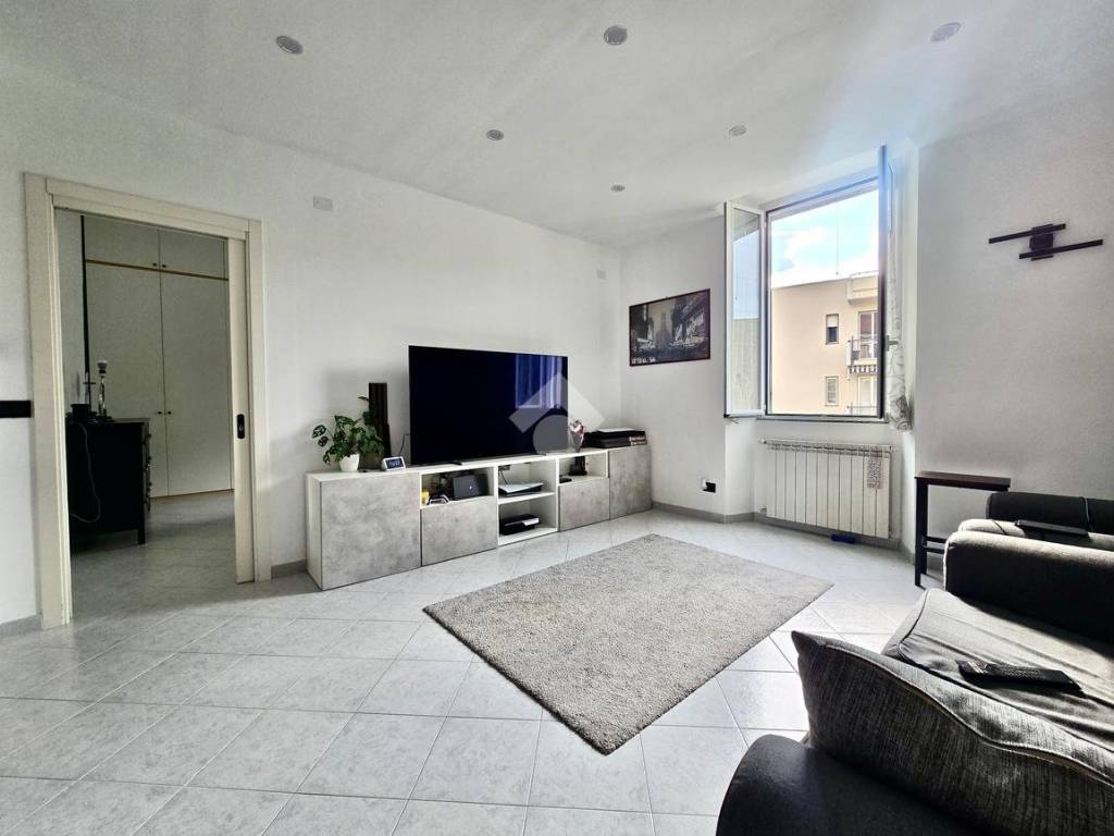 Appartamento a Albenga in Via Nazario Sauro, 8 - Foto 2