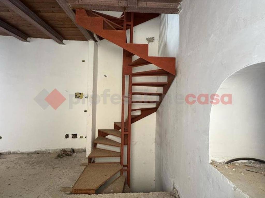 Appartamento a Minturno in Piazza Roma, 5 - Foto 3