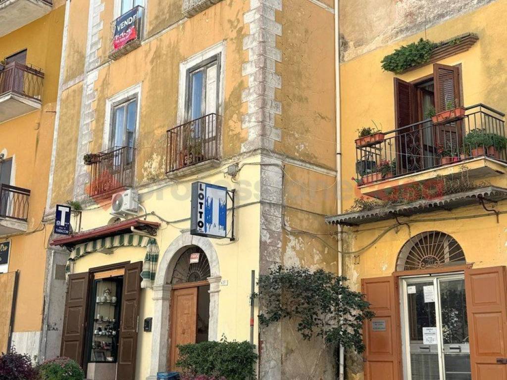 Casa indipendente a Minturno in Piazza Roma, 5 - Foto 3