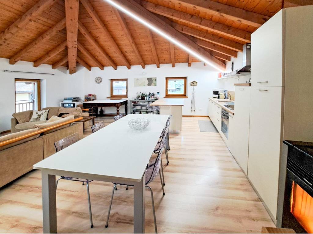 Appartamento a Ledro in Piazza Indipendenza - Foto 2