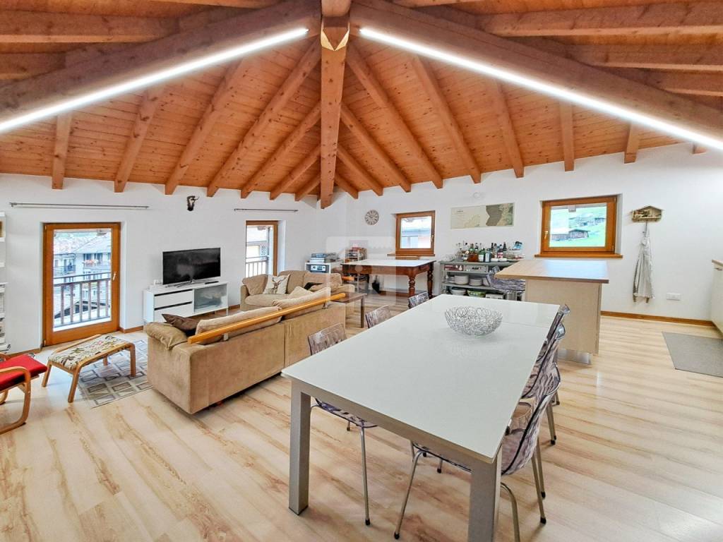 Appartamento a Ledro in Piazza Indipendenza - Foto 3