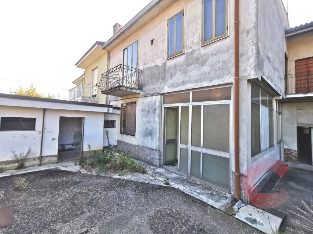 Casa indipendente a Ossona in Via Baracca - Foto 3