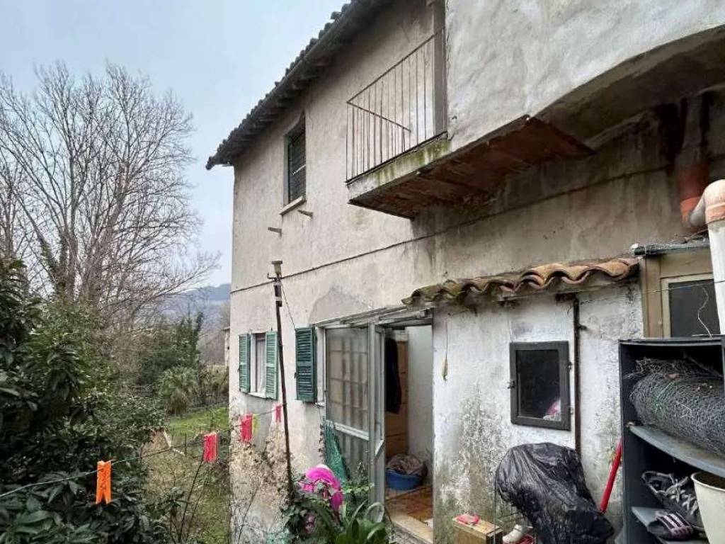 Appartamento a Fossombrone in Via Mascioli - Foto 4