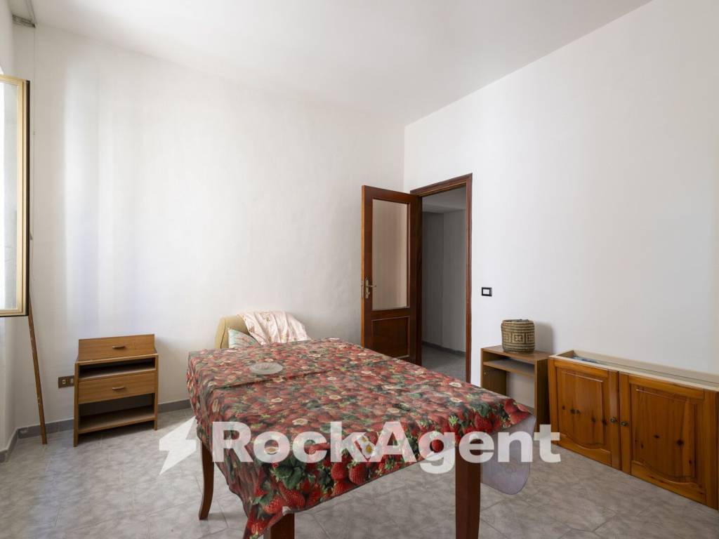 Appartamento a Catanzaro in Via Luigi Settembrini, 11 - Foto 4